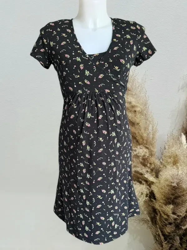 robe de grossesse et allaitement 38/40 fleurie