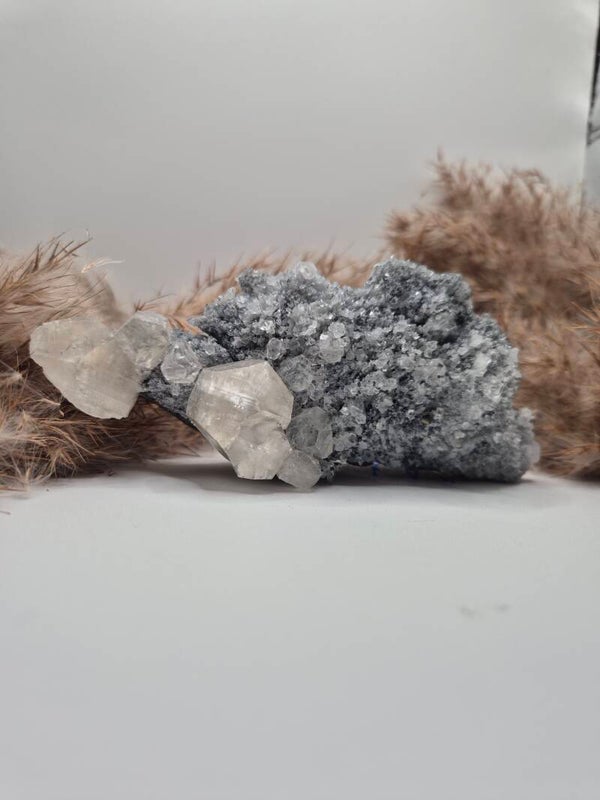 Quarz mit Calcit Cluster (UV-Aktiv)