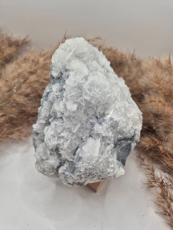 Calcit mit Sphalerit Cluster (UV-Aktiv)