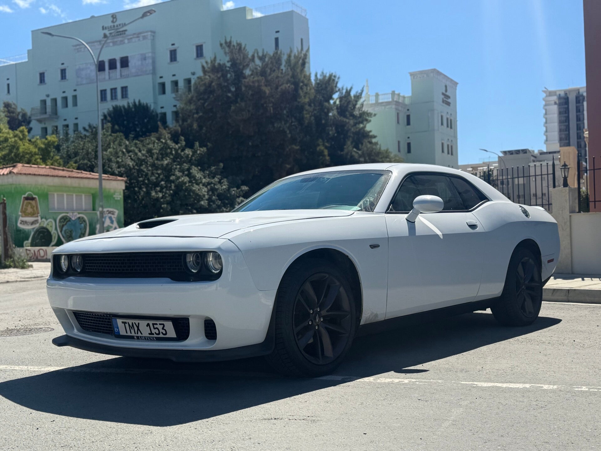 Dodge Challenger