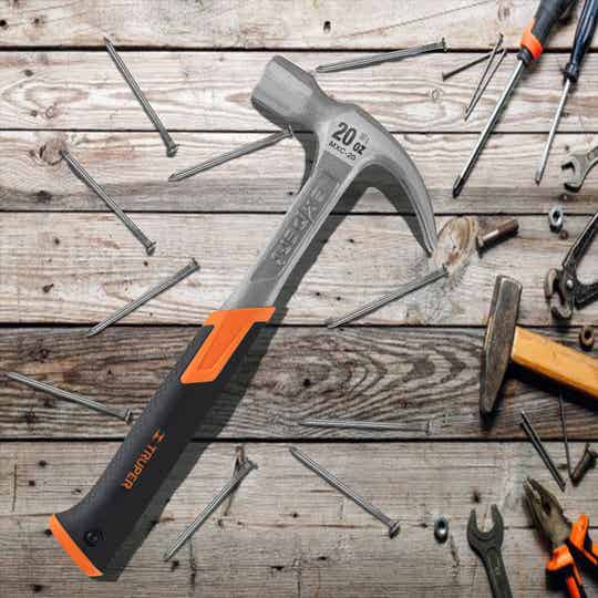 MARTILLO FORJADO 20 OZ UÑA CURVA, MANGO CON NEOPRENO, EXPERT