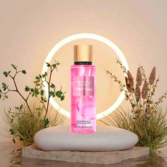 VELVET PETALS BODY MIST 250ML