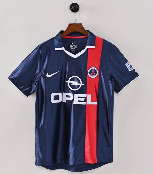 Nike 2001-2002 Paris Saint-Germain home shirt