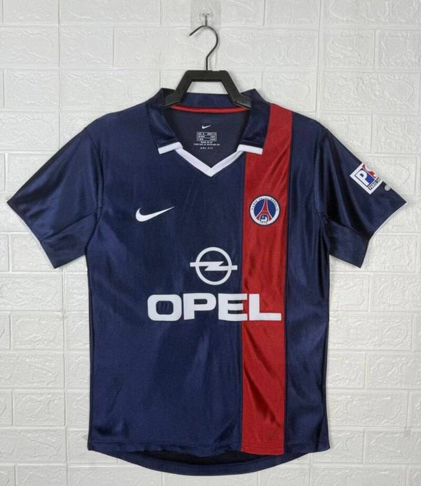 Paris Saint-Germain 2001-2002 home