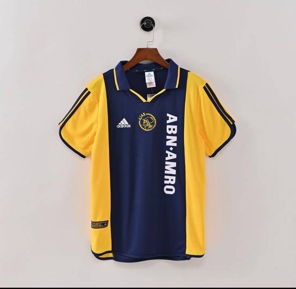 Ajax 2000-01