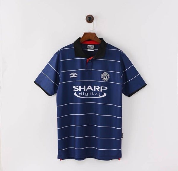 Manchester United away 1999-2000