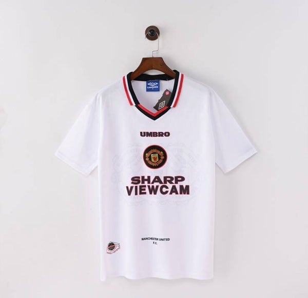 Manchester United 1996-1997 away