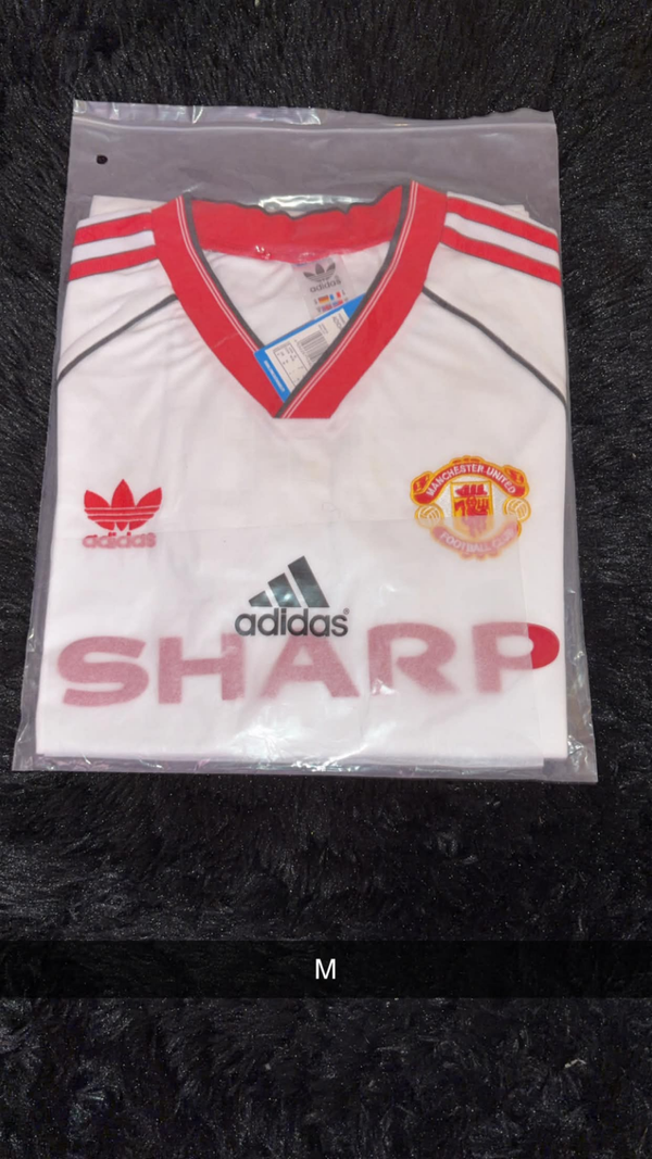 Instant Shipping Manchester United 1988-90 away medium