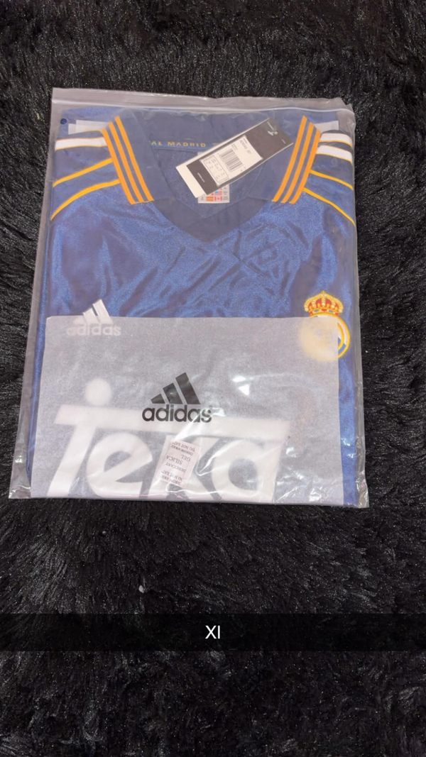 Instant Shipping  Real Madrid 1998-1999 jersey L