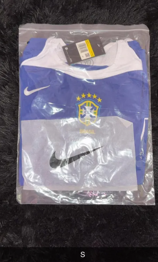 Instant Shipping  Brazil 2004 small