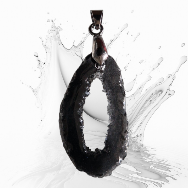 Pendentif façon pierre précieuse