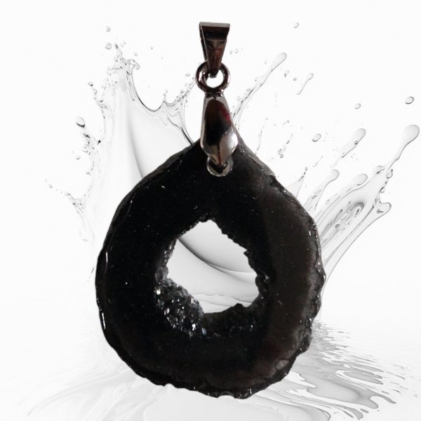 Pendentif façon pierre précieuse