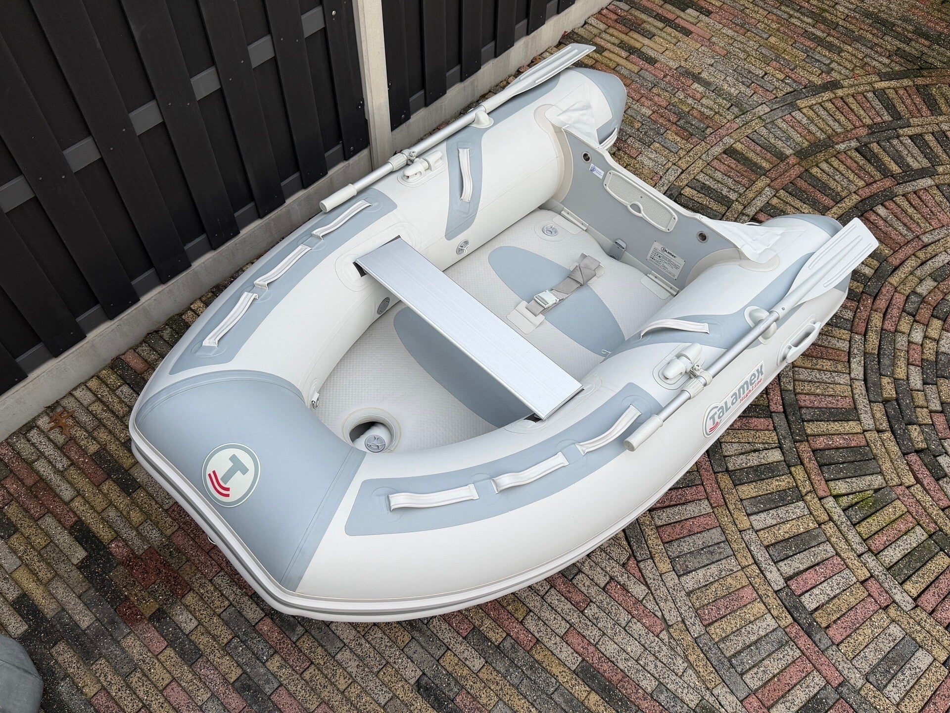 Talamex Highline HLA 230 2.30 x 1.43 tubes Ø 42cm (airdeck / opblaasbare kiel)