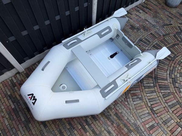 Aqua Marina De Luxe Sport 2.77 x 1.30 tubes Ø 35cm (aluminium vloerdelen / opblaasbare kiel)