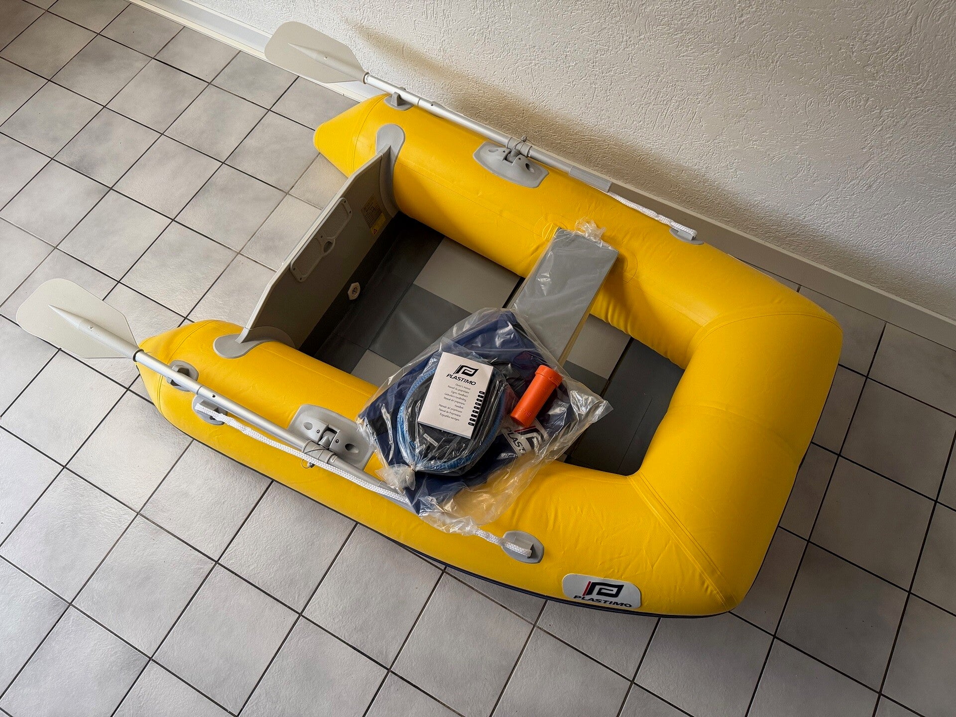 Plastimo P200 SH NIEUW ! 2.00 x 1.37 tubes Ø 36cm (lattenbodem)