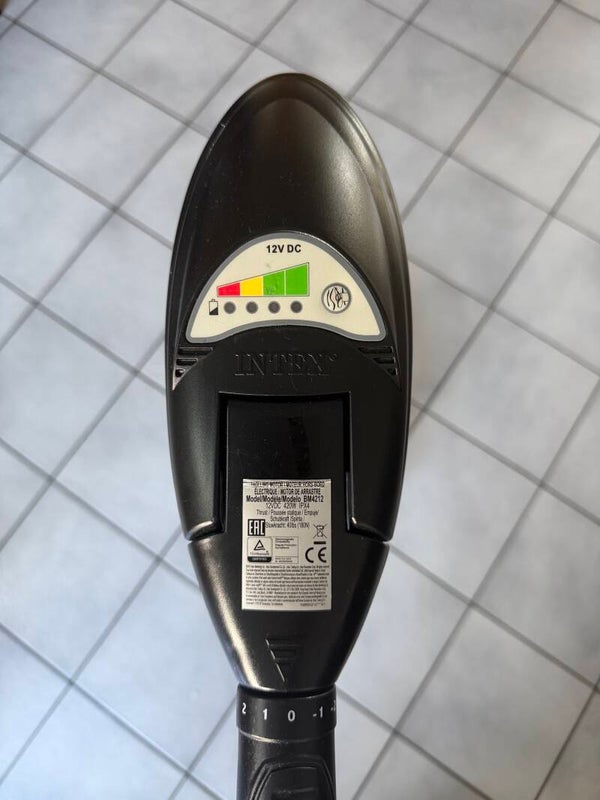 Intex IX 40 LBS 12 Volt