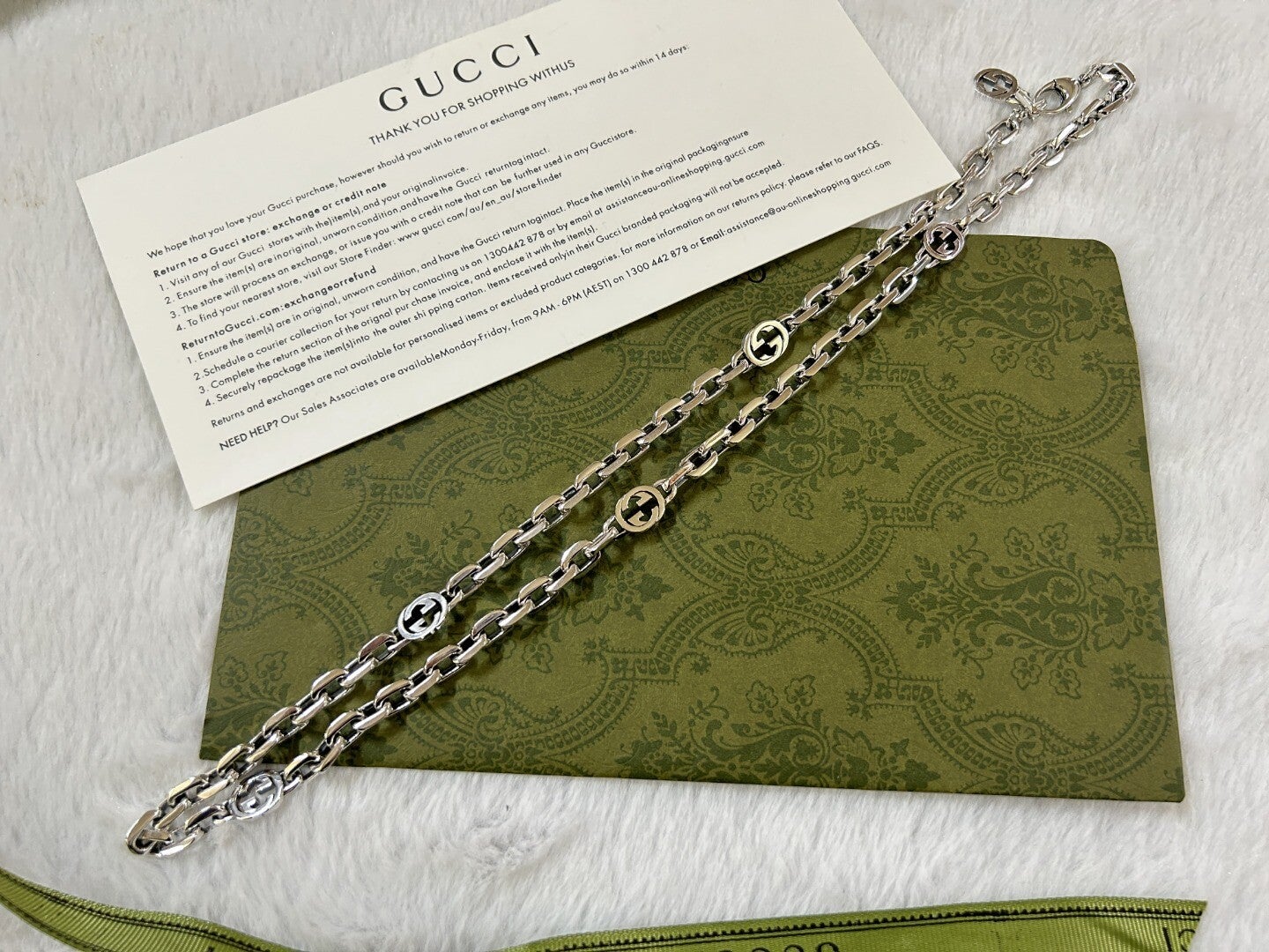 GUCCI Collar