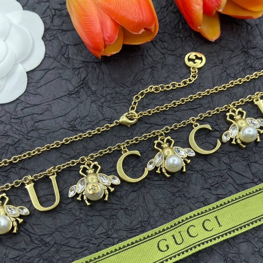 GUCCI Collar