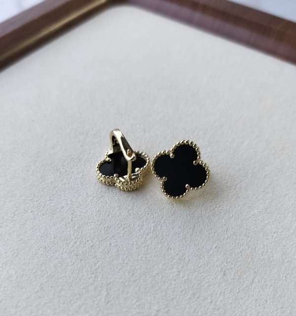Aretes Van Cleef & Arpels