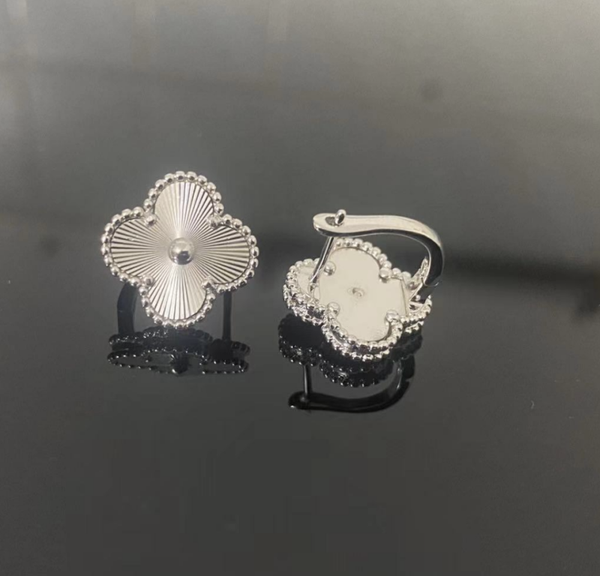 Aretes Van Cleef & Arpels