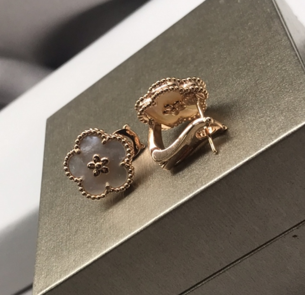 Aretes Van Cleef & Arpels