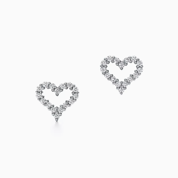 Tiffany Aretes estilo corazón