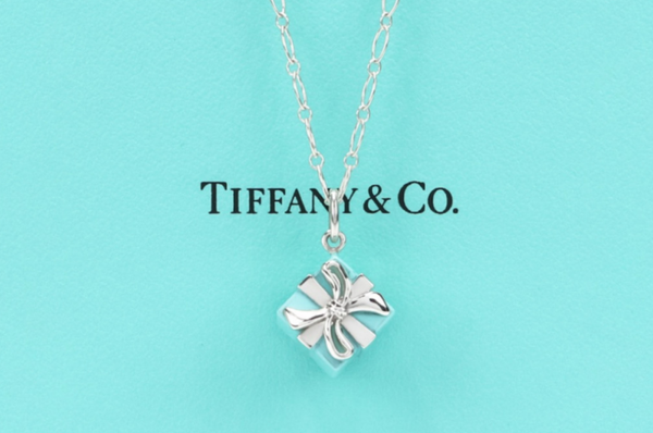 Tiffany's necklace