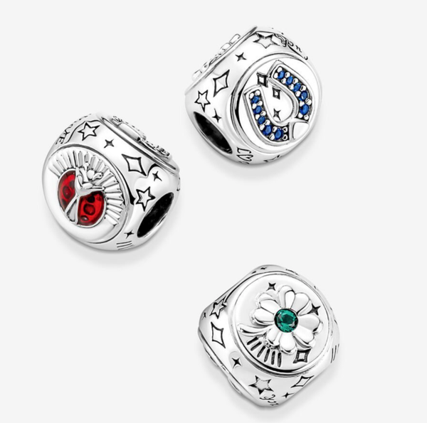 Clover, Horseshoe & Ladybird Three-sided Charm (3 opciones)