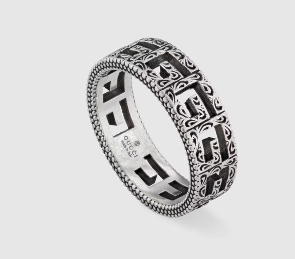 Silver ring with Square G