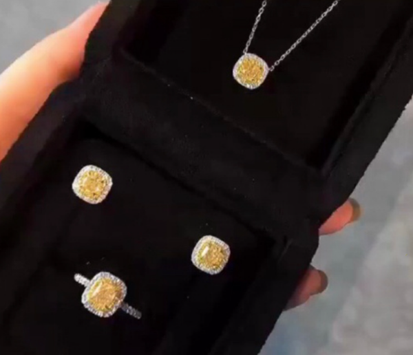 Tiffany & Co. Set - Collar + Aretes + Anillo