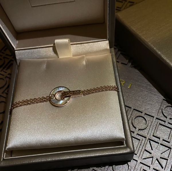 BVLGARI Pulsera