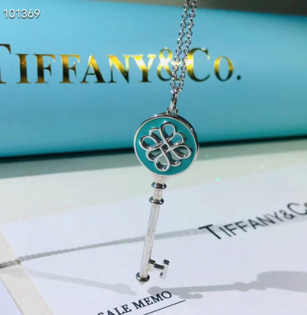 Tiffany & Co. Collar
