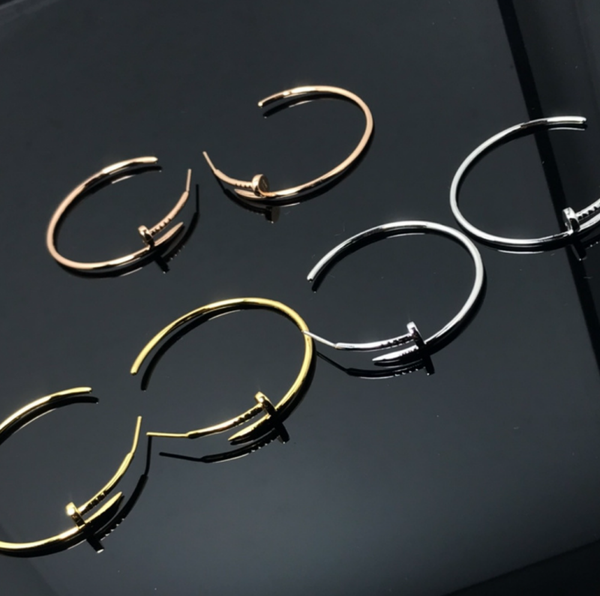 CARTIER Aretes (Plateado, Dorado y Oro Rosa)