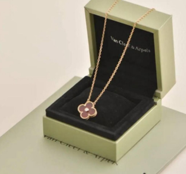 Collar Van Cleef