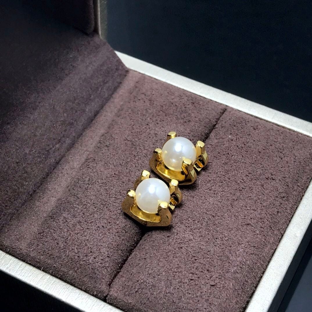 CARTIER Aretes (Plateado, Dorado y Oro Rosa)