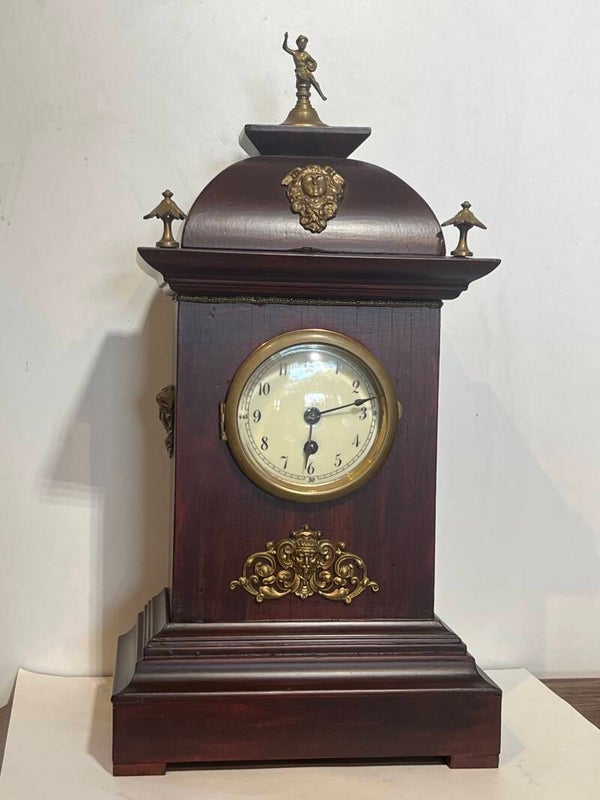 T15: Duitse tafelklok, lenzkirch