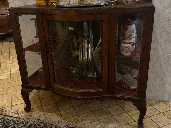 M13: Fraai oud Theemeubel