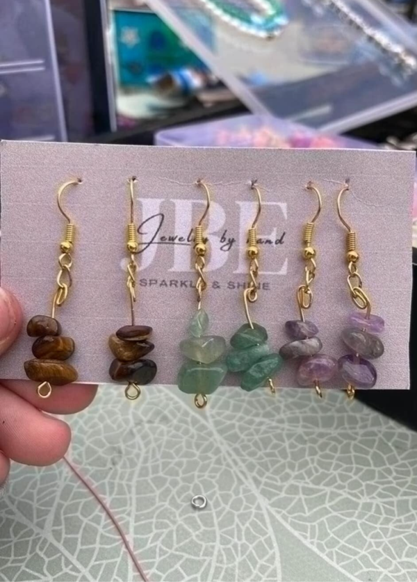 Goude set ( 3 ) oorbellen met steentjes