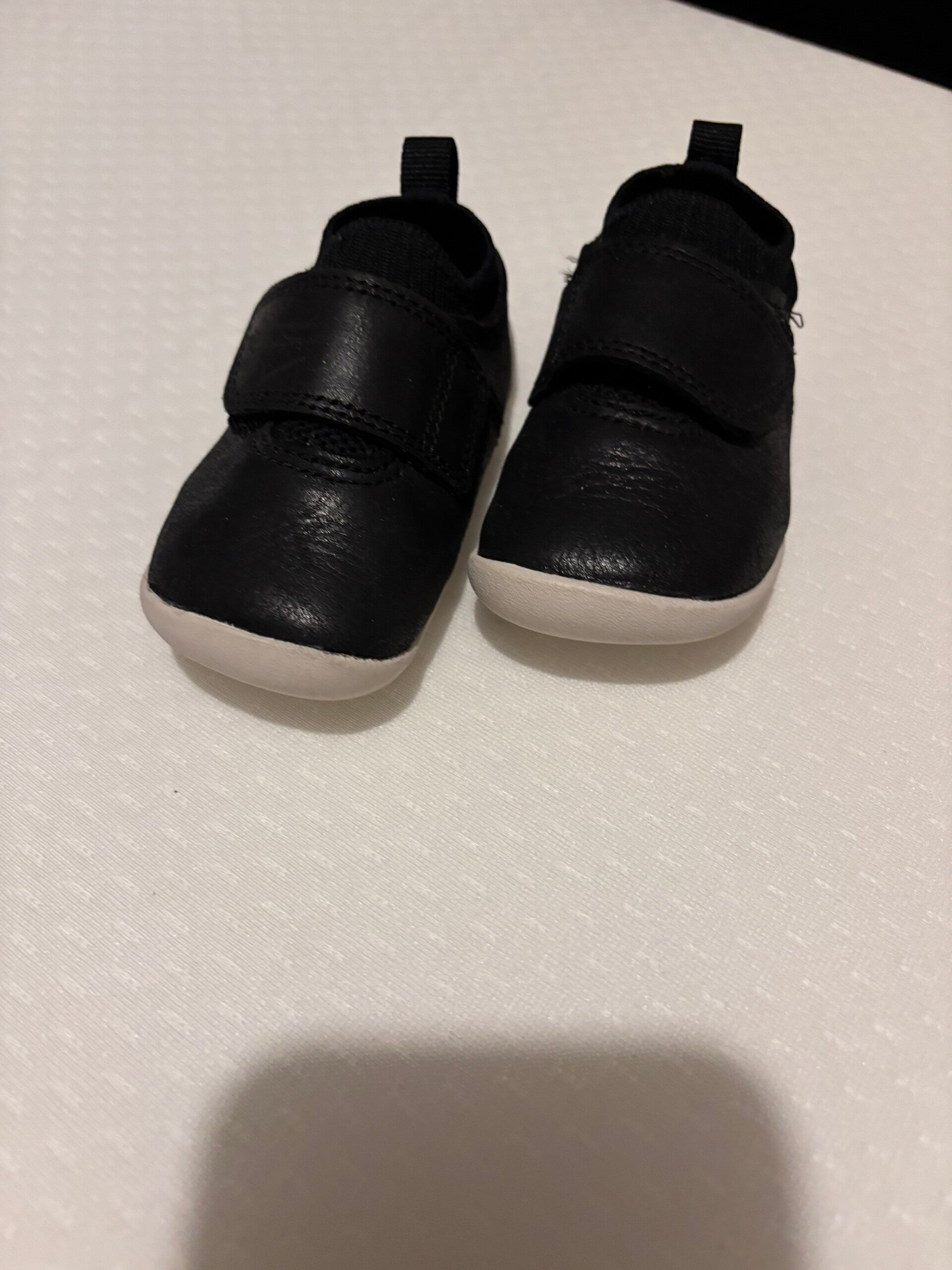 Zwarte eerste schoentjes | 18 maanden