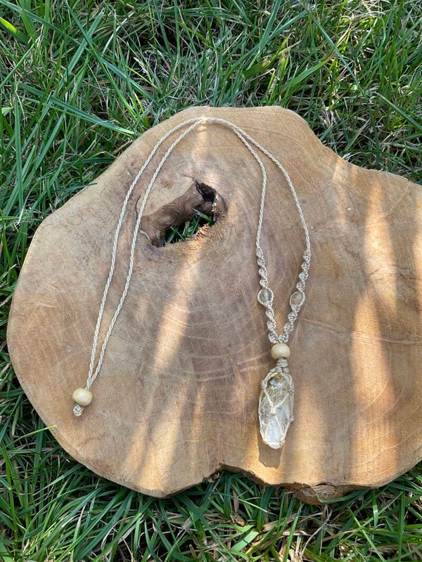 Macramé ketting met Citrien/Gebrande Amethist