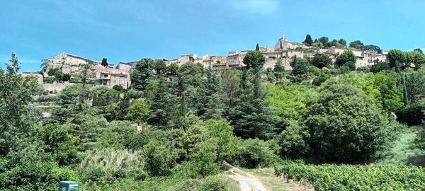 LES VILLAGES PERCHES DU LUBERON MEDIANE 3 OFFRE SPECIALE