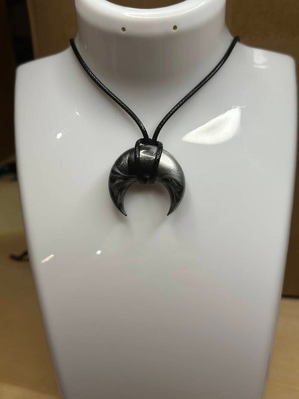 Collier - pendentif noir et argent