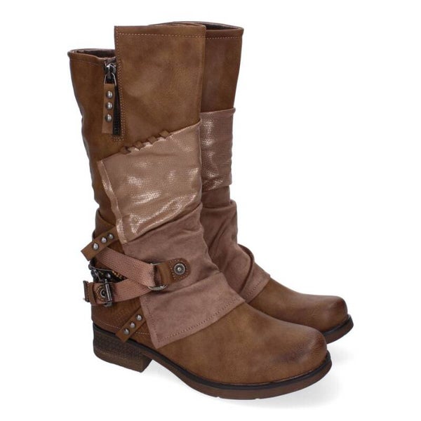 Botas de mujer con hebillas y tiras decorativas