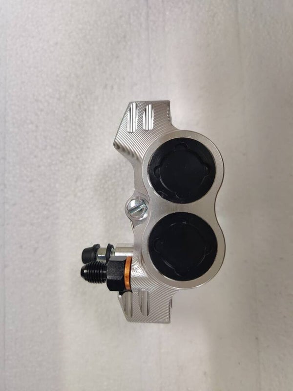 PINZA FRENO RADIALE IN CNC INTERASSE 84MM