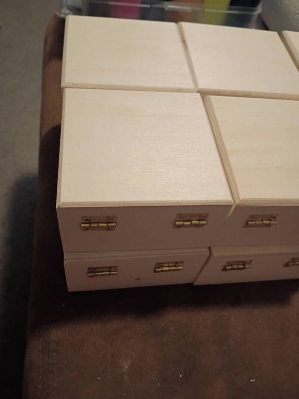 Medium jewelry box painted