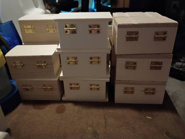 Small jewelry boxes unpainted