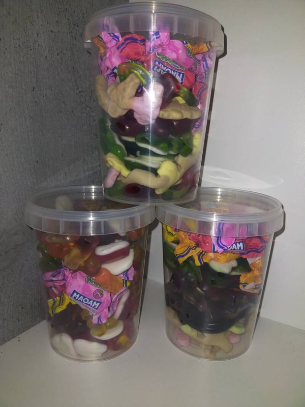 Your own candy bucket