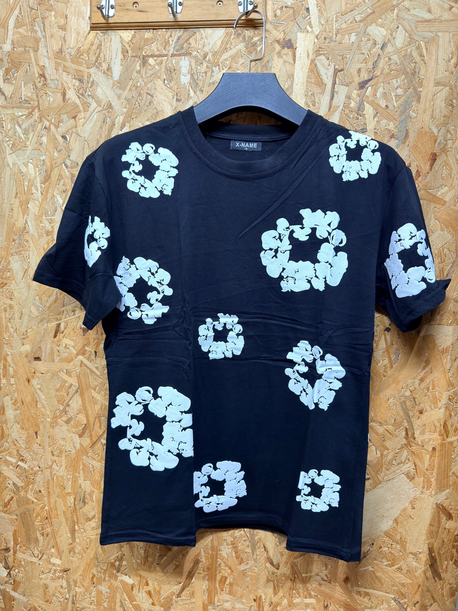 Black Graphic Design Shorts and T-shirt Set