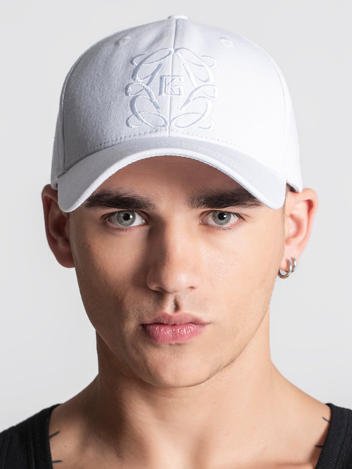 White Nouveau cap