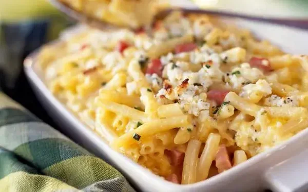 VERSE Macaroni Met Ham & Kaas - Prijs Per Persoon (Levering 22/03/2026)